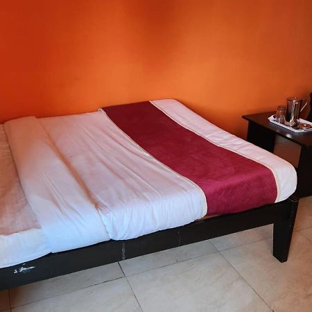 Varaha Residency Hotell Mysore Exteriör bild