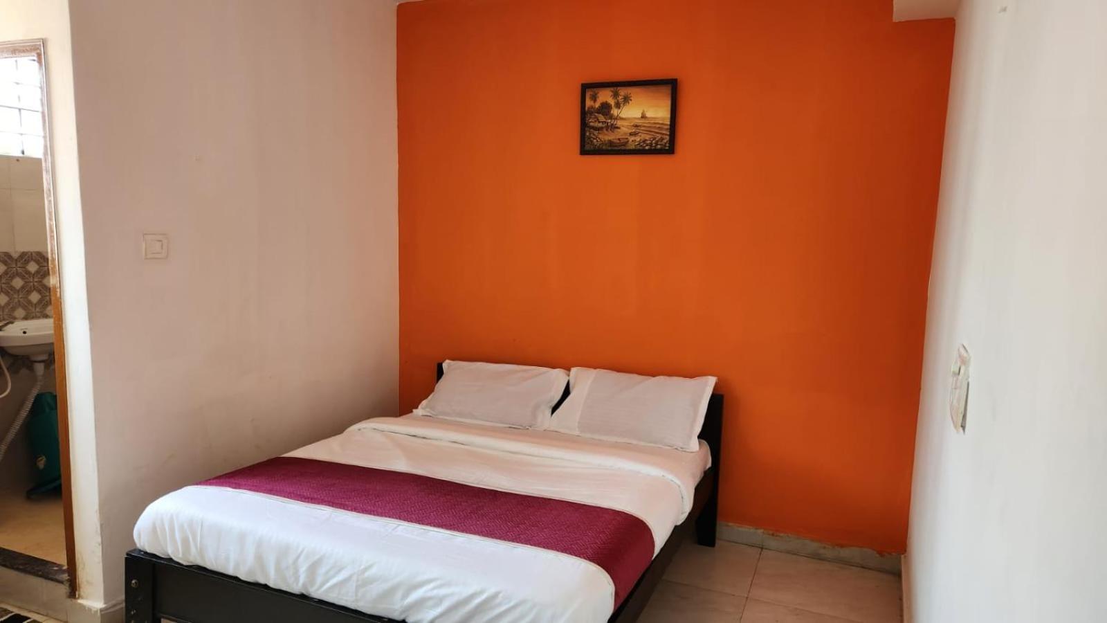 Varaha Residency Hotell Mysore Exteriör bild
